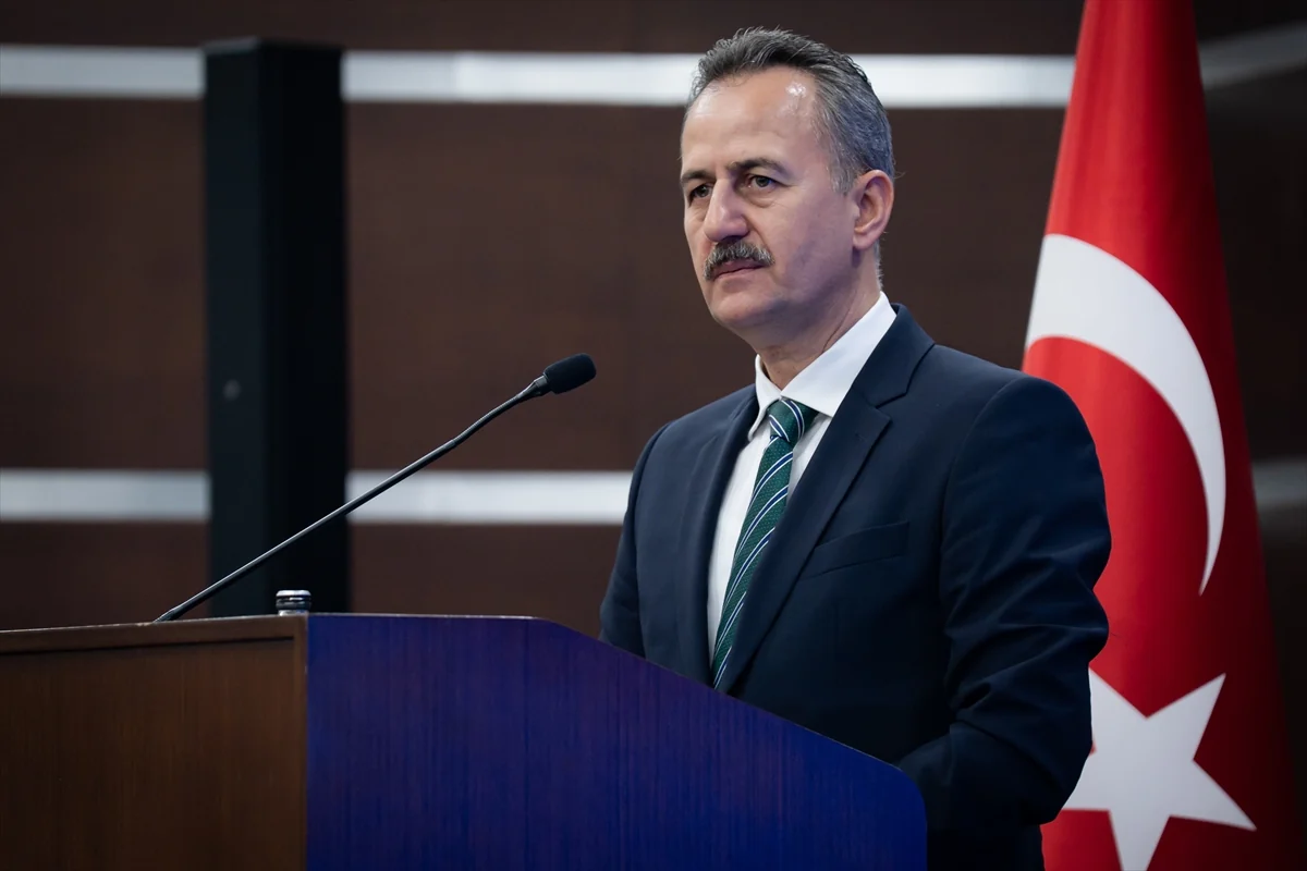 SSB programme speaker at a podium during the quantum technologies programme event.